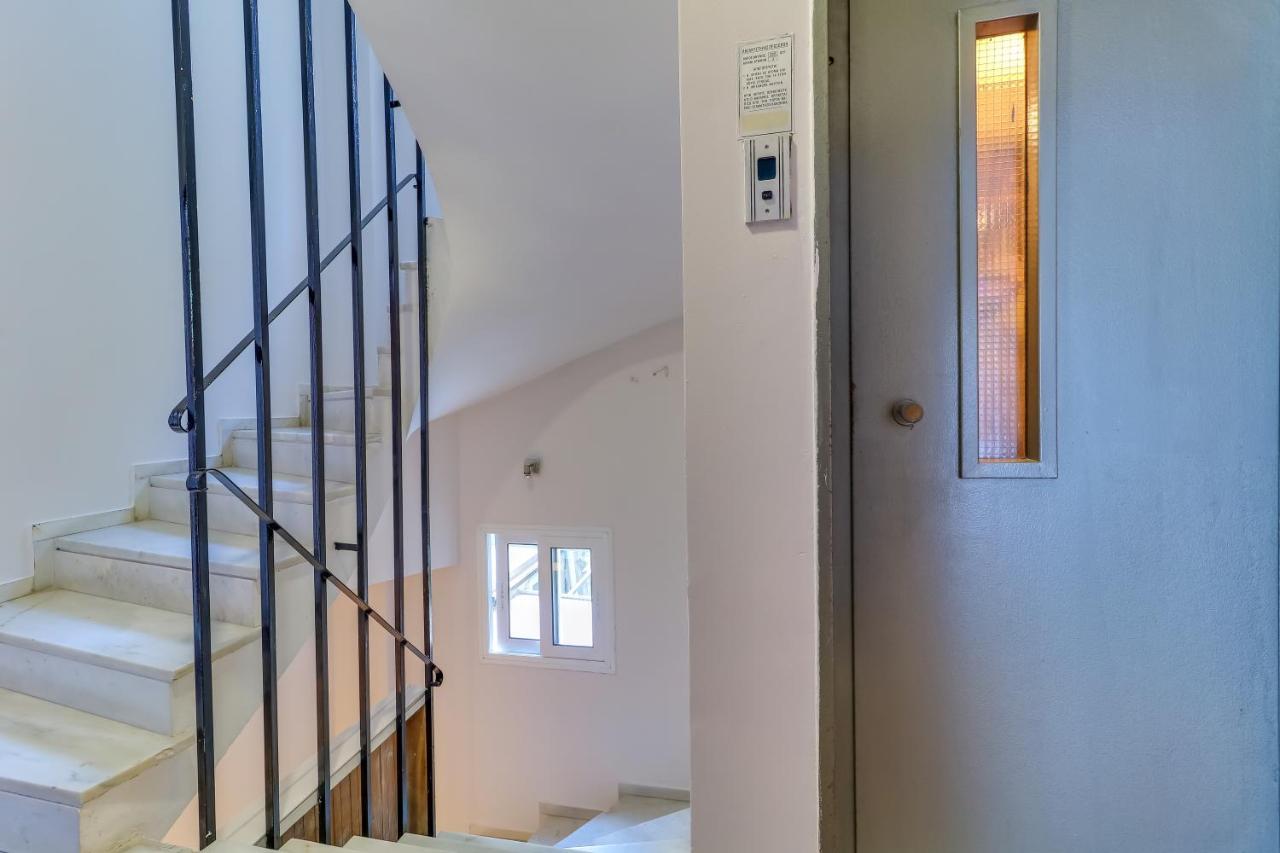 Hoteleros Dionysos Athens Athén Kültér fotó