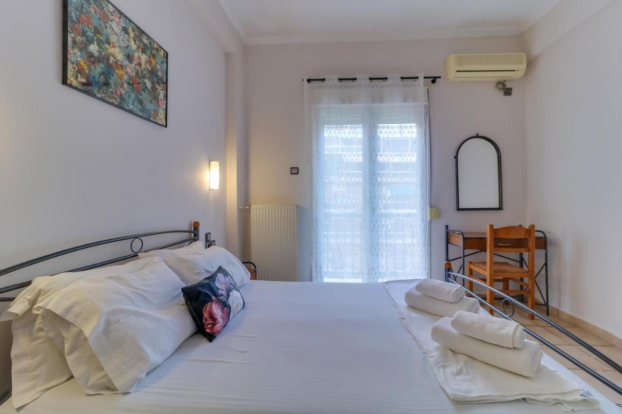 Hoteleros Dionysos Athens Athén Kültér fotó